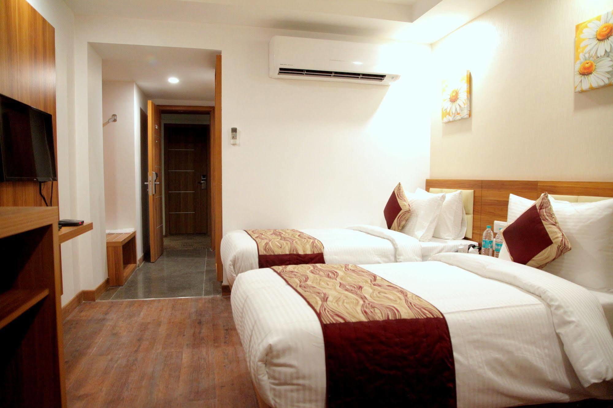 Le Roi Jammu - Near Jammu Railway Station Hotel Exterior foto