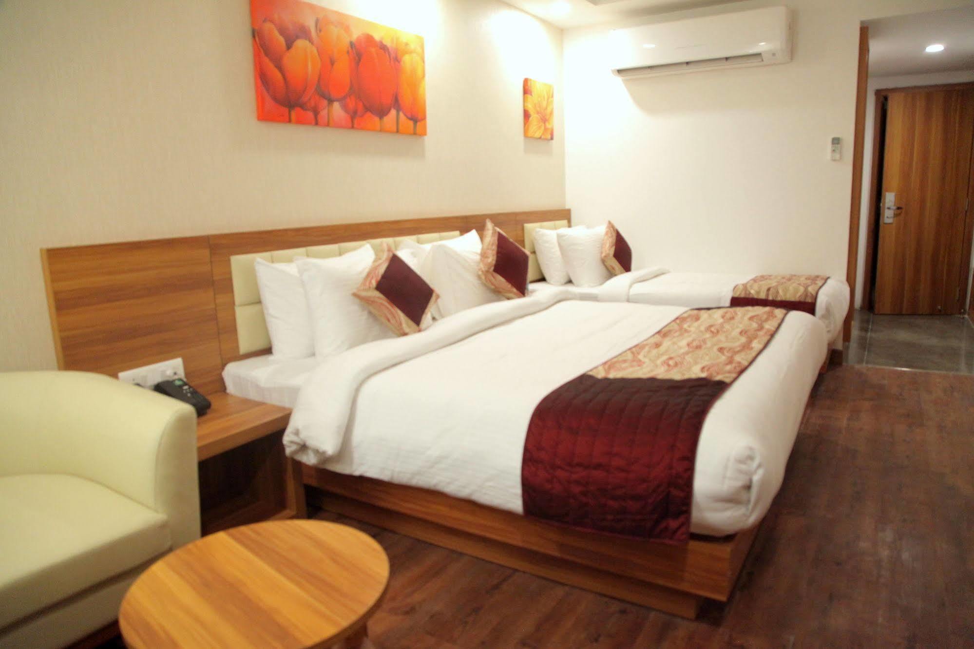 Le Roi Jammu - Near Jammu Railway Station Hotel Exterior foto